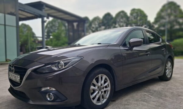 MAZDA 3 1.5L DELUXE