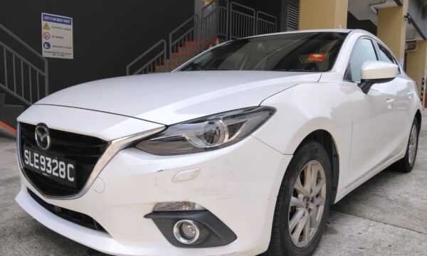 MAZDA 3 1.5L DELUXE 