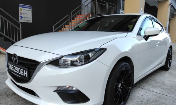 MAZDA 3 1.5L DELUXE