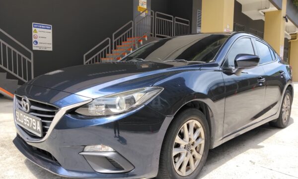 MAZDA 3 1.5L DELUXE