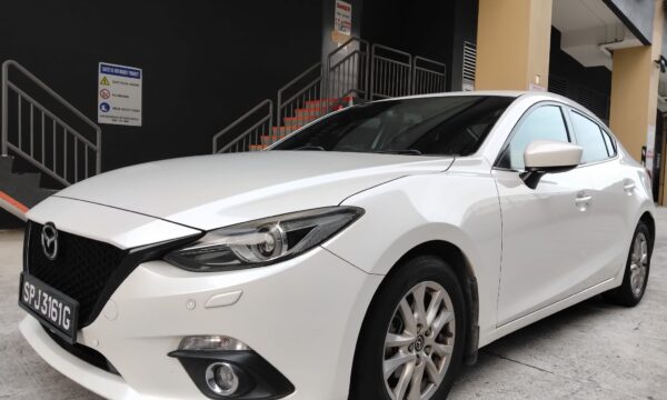MAZDA 3 1.5L DELUXE