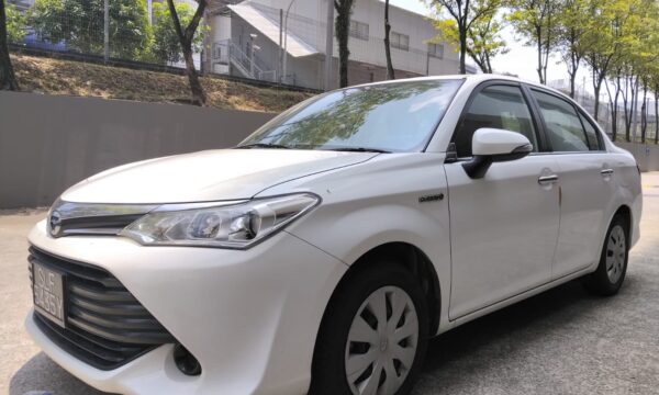 COROLLA AXIO HYBRID 1.5G