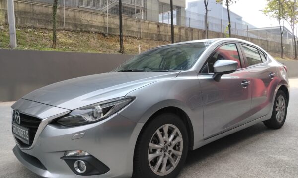 MAZDA 3 1.5L DELUXE